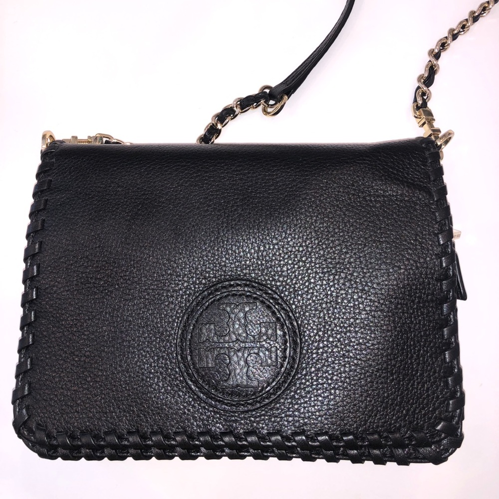 Black purse!